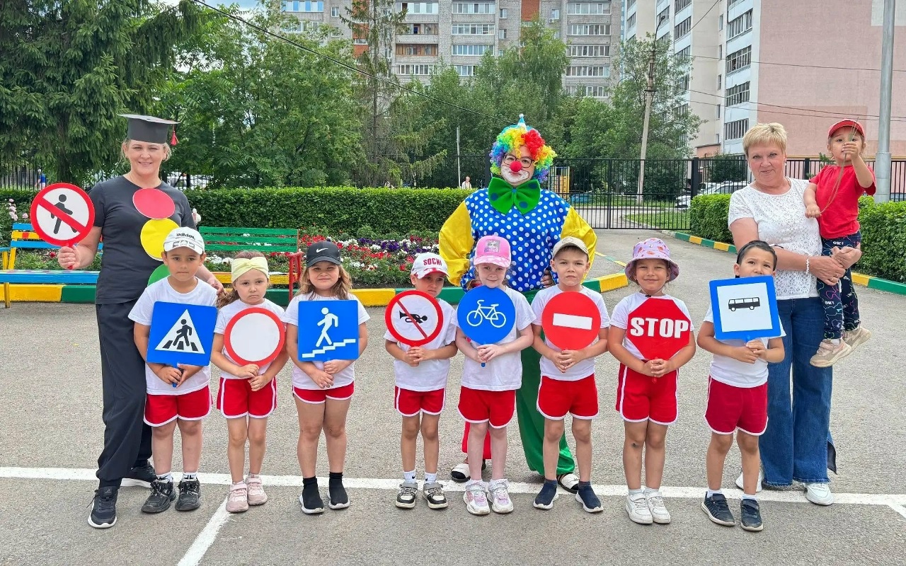 Погоня за цветами: как наши ребята спасали Светофор!