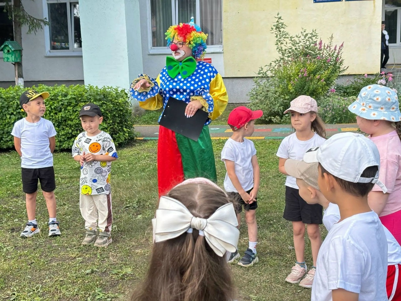 Погоня за цветами: как наши ребята спасали Светофор!