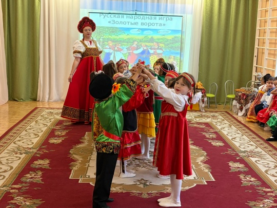 День национального костюма